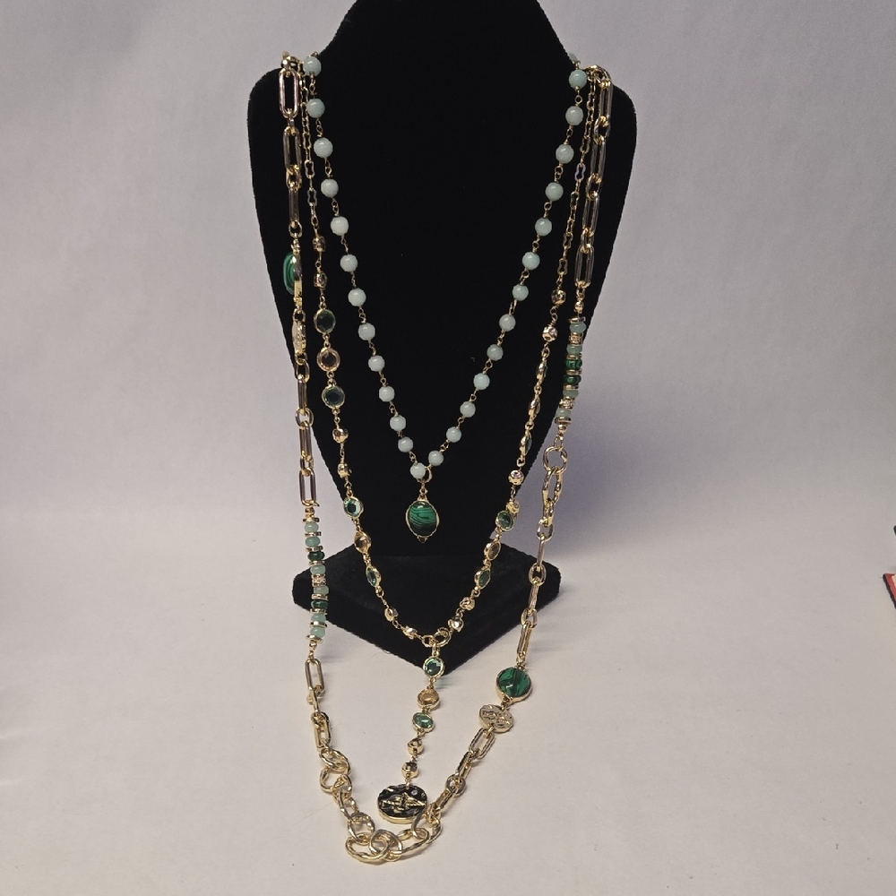NWT WHBM Gorgeous Gold and Green Convertible Layered Necklace